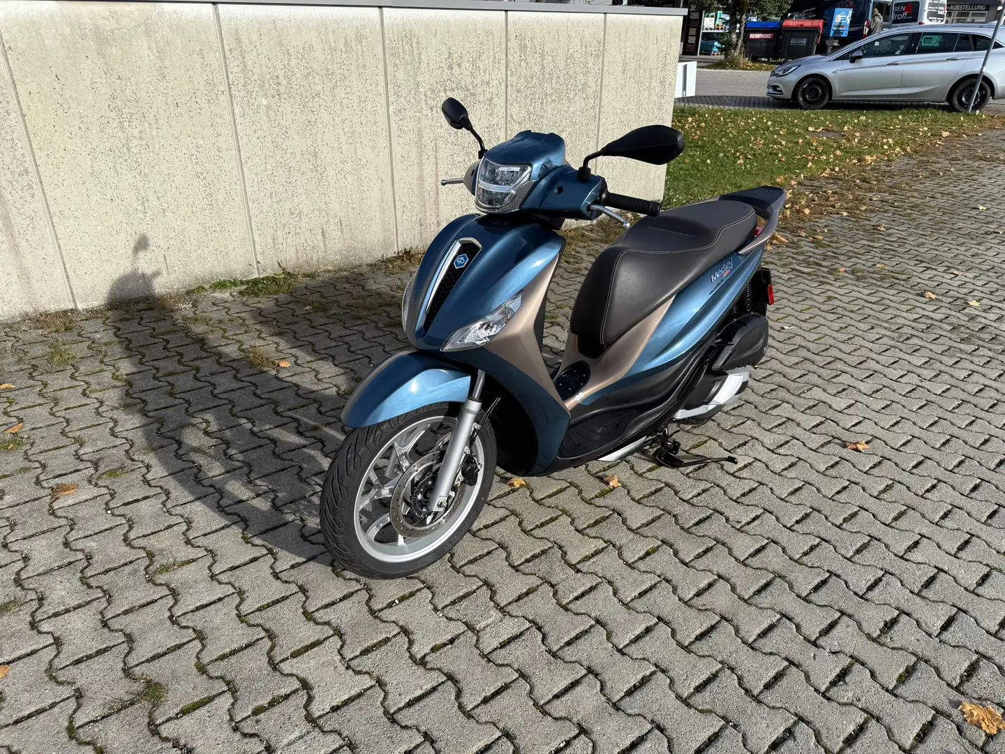 Piaggio Medley 125 Basic Blau - 1