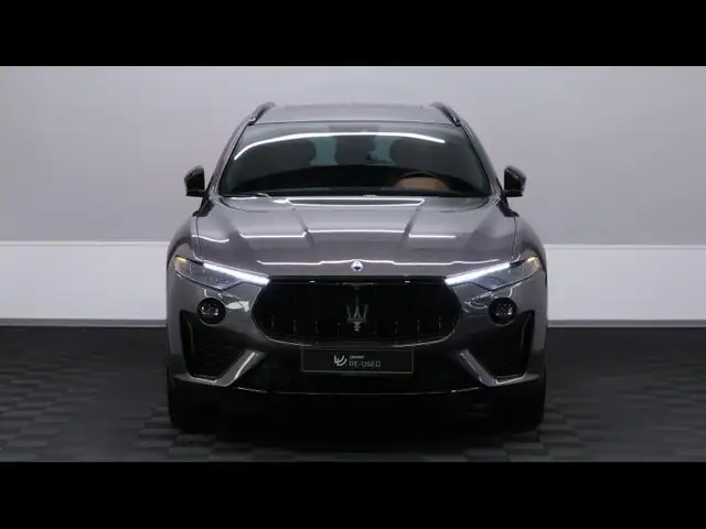 Maserati Levante view 2