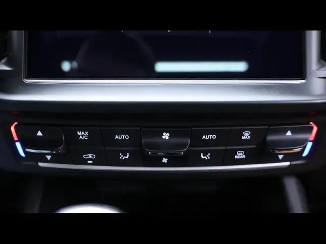 Maserati Levante view 23