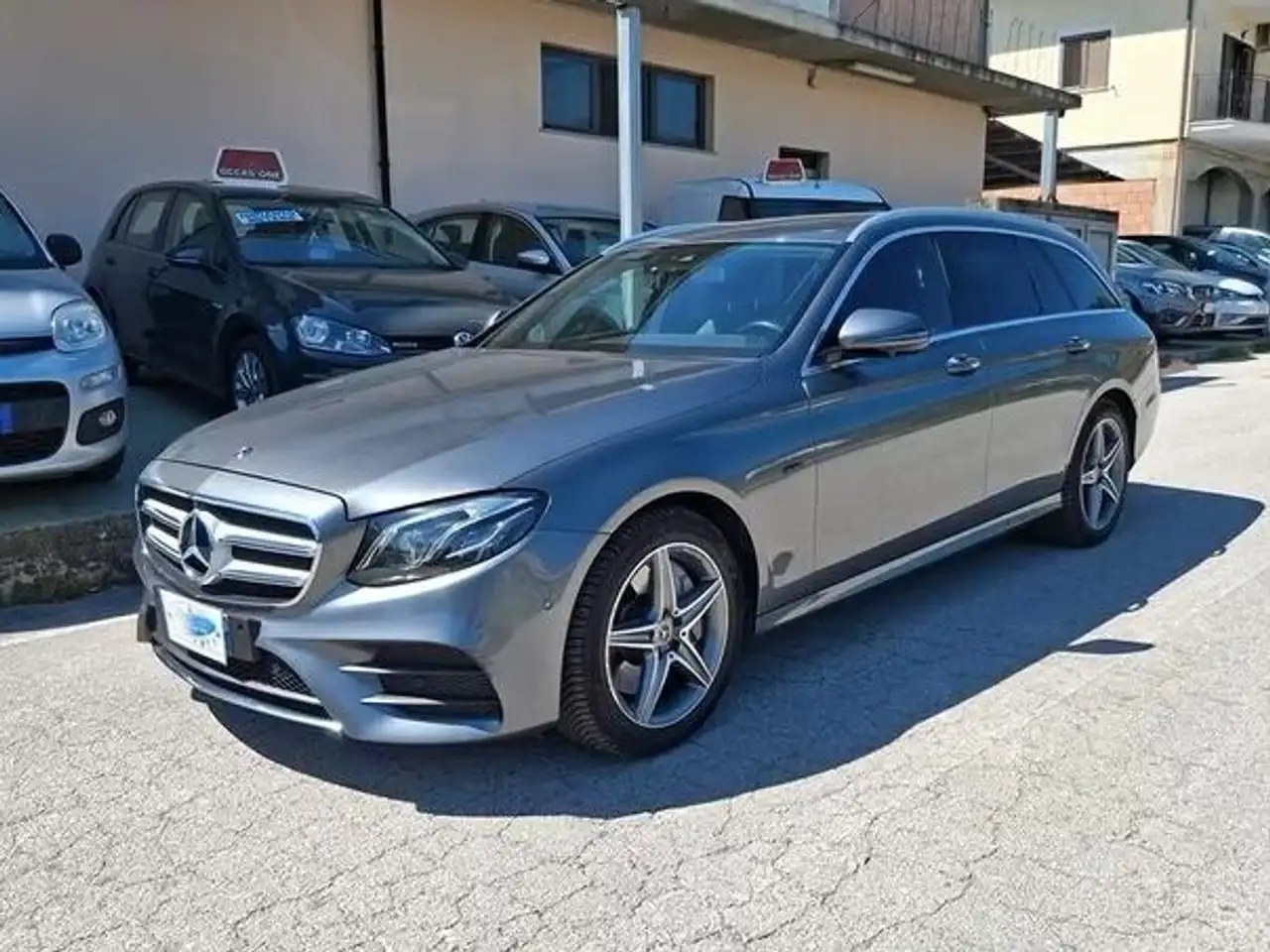 Mercedes-Benz E 300