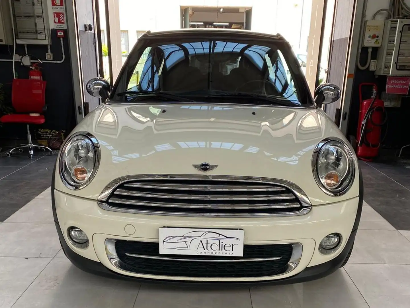 MINI Cooper D Clubman Mini III R55 2007 Clubman 1.6 112cv FL Beige - 2