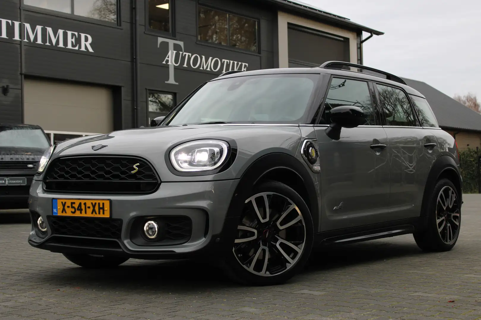MINI Cooper SE Countryman Mini 2.0 ALL4 Works pakket - 19 inch - Adaptieve c Gris - 1