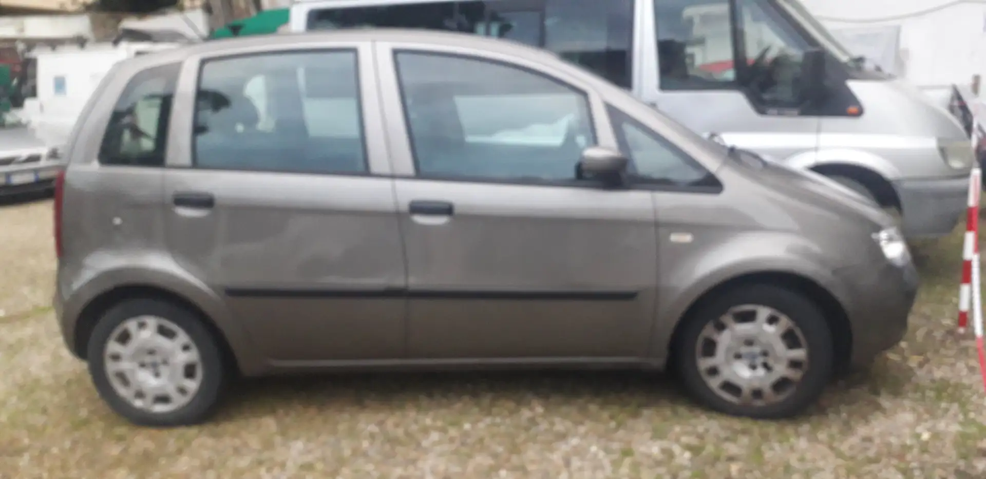 Fiat Idea Idea 1.2 16v Brąz - 1