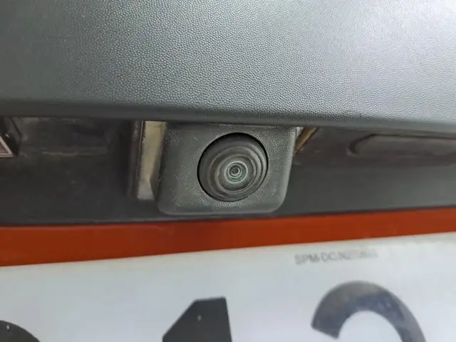 Dacia Duster view 9