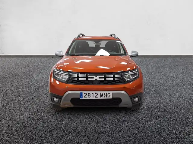 Dacia Duster view 3