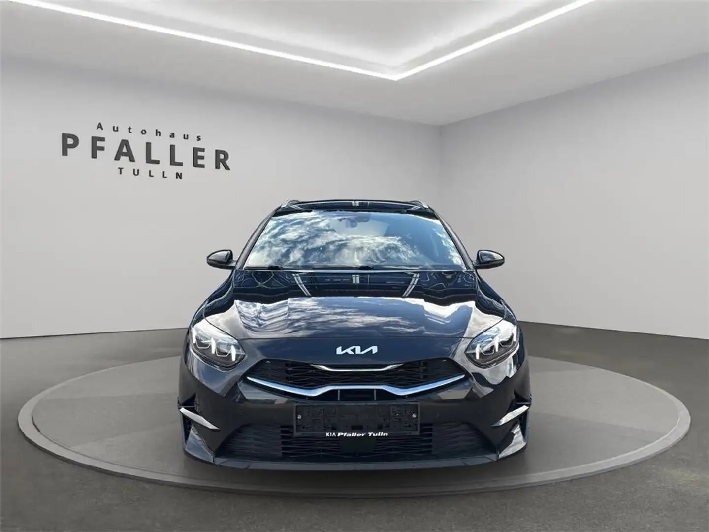 Kia Ceed SW / cee'd SW ceed SW 1,5 TGDI Platin Schwarz - 2