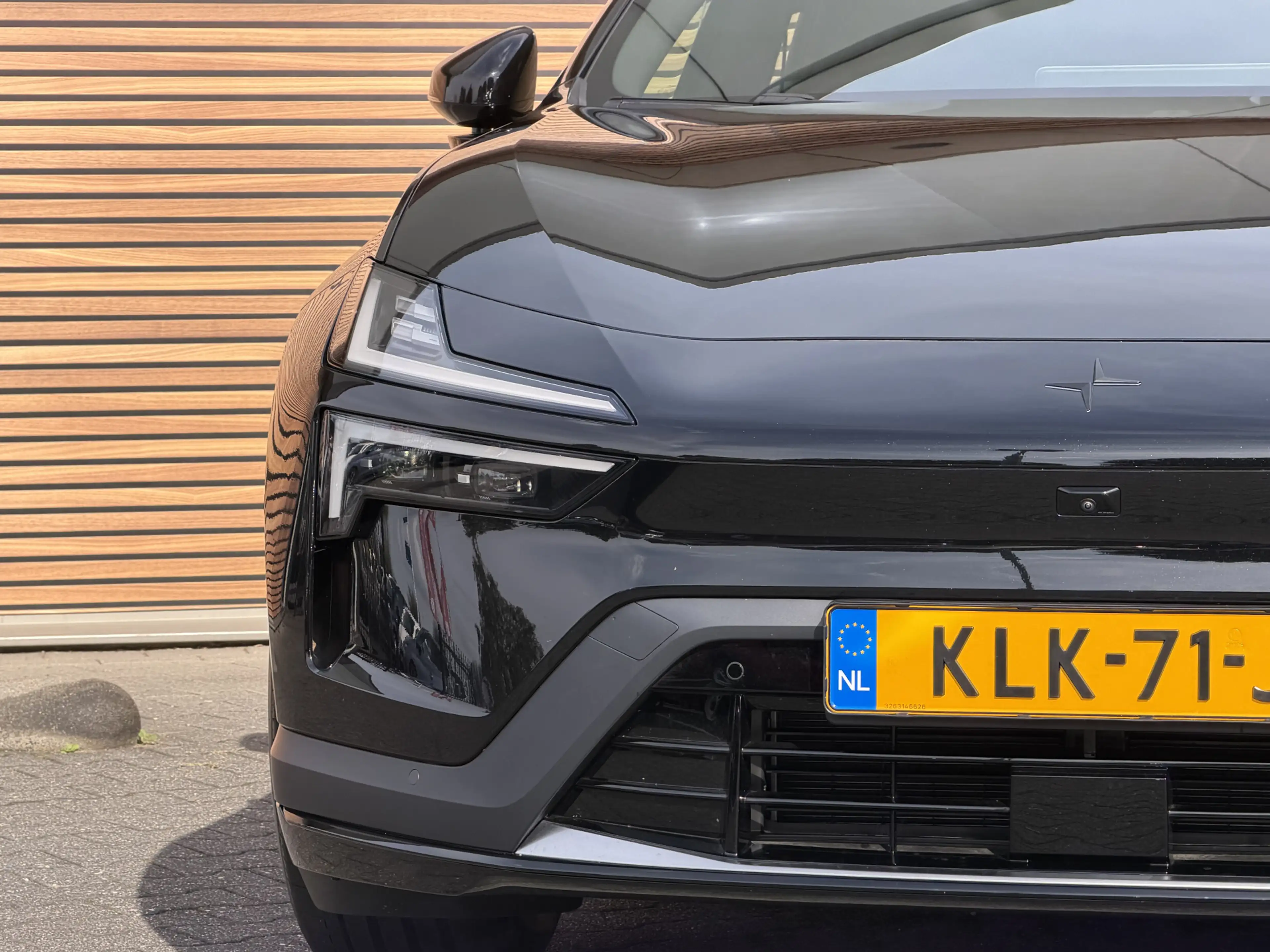 Polestar 4 Long Range Single motor 100 kWh Navigatie / Panora — photo 6