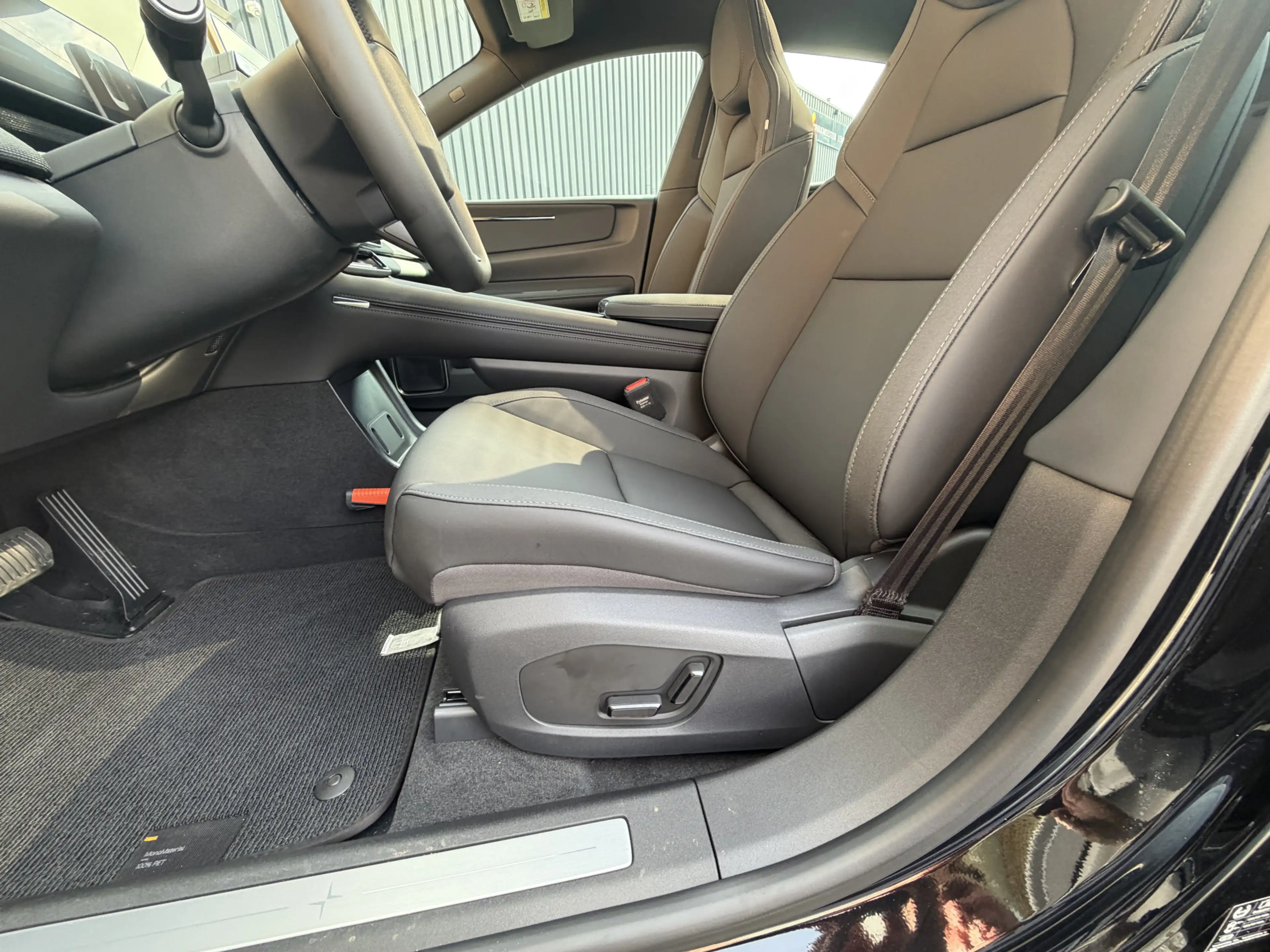 Polestar 4 Long Range Single motor 100 kWh Navigatie / Panora — photo 23