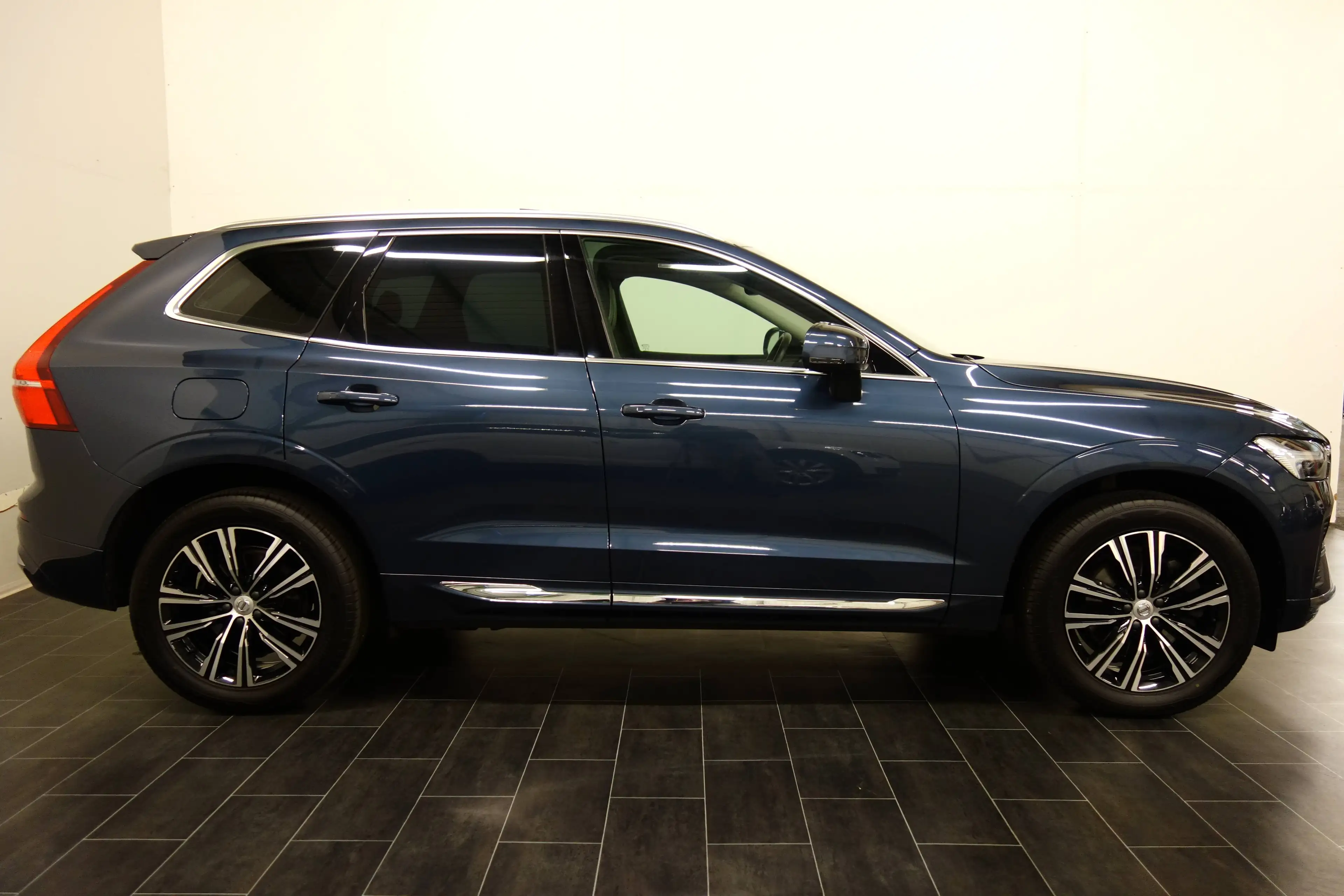 Volvo XC60 B4 Inscription AWD Geartronic *AHV*GARANTIE*TOP* — photo 4
