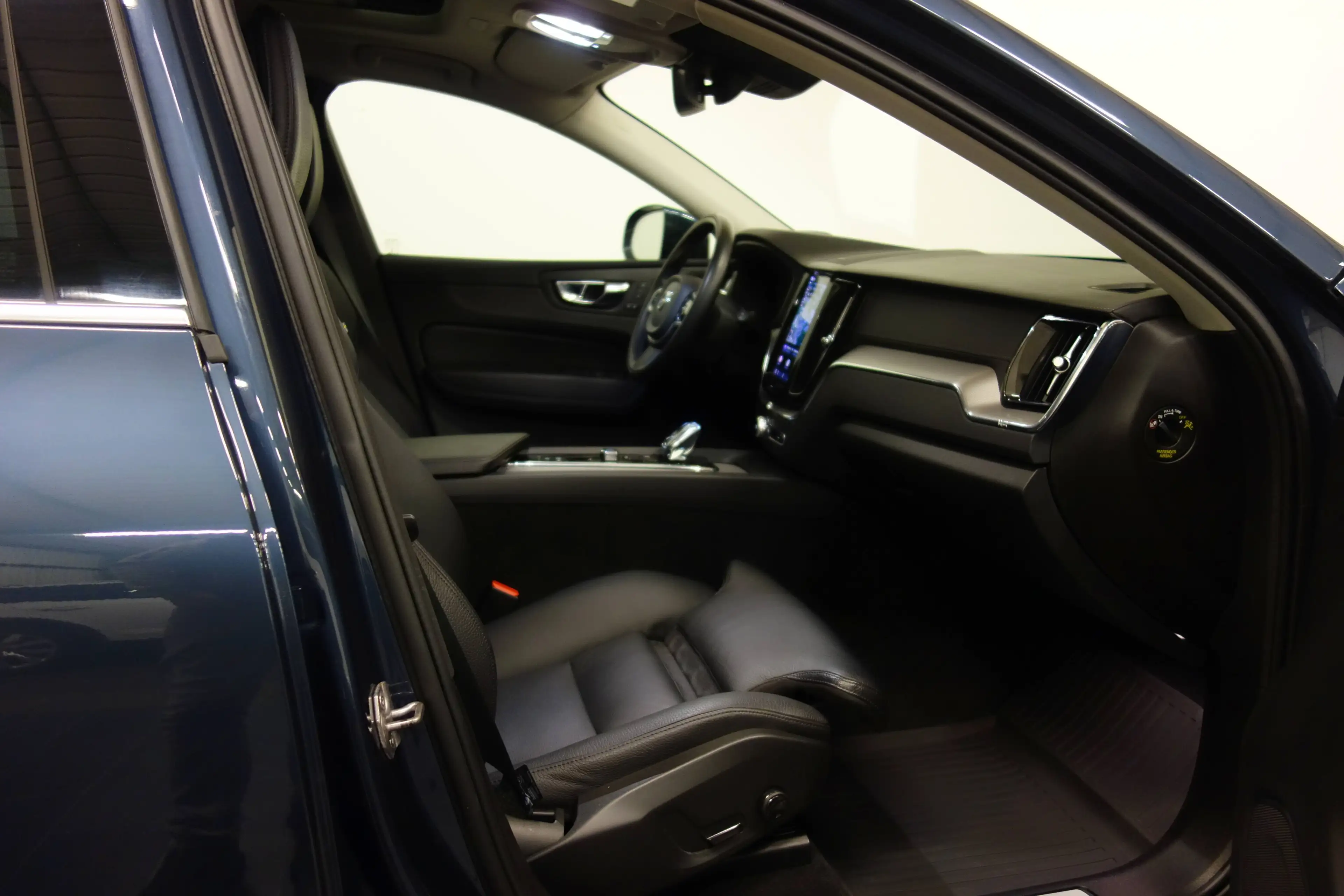Volvo XC60 B4 Inscription AWD Geartronic *AHV*GARANTIE*TOP* — photo 13