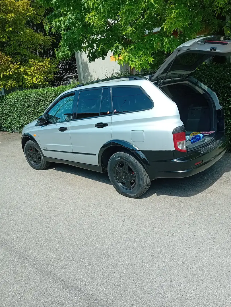 SsangYong Kyron 2.0 xdi Premium - 2