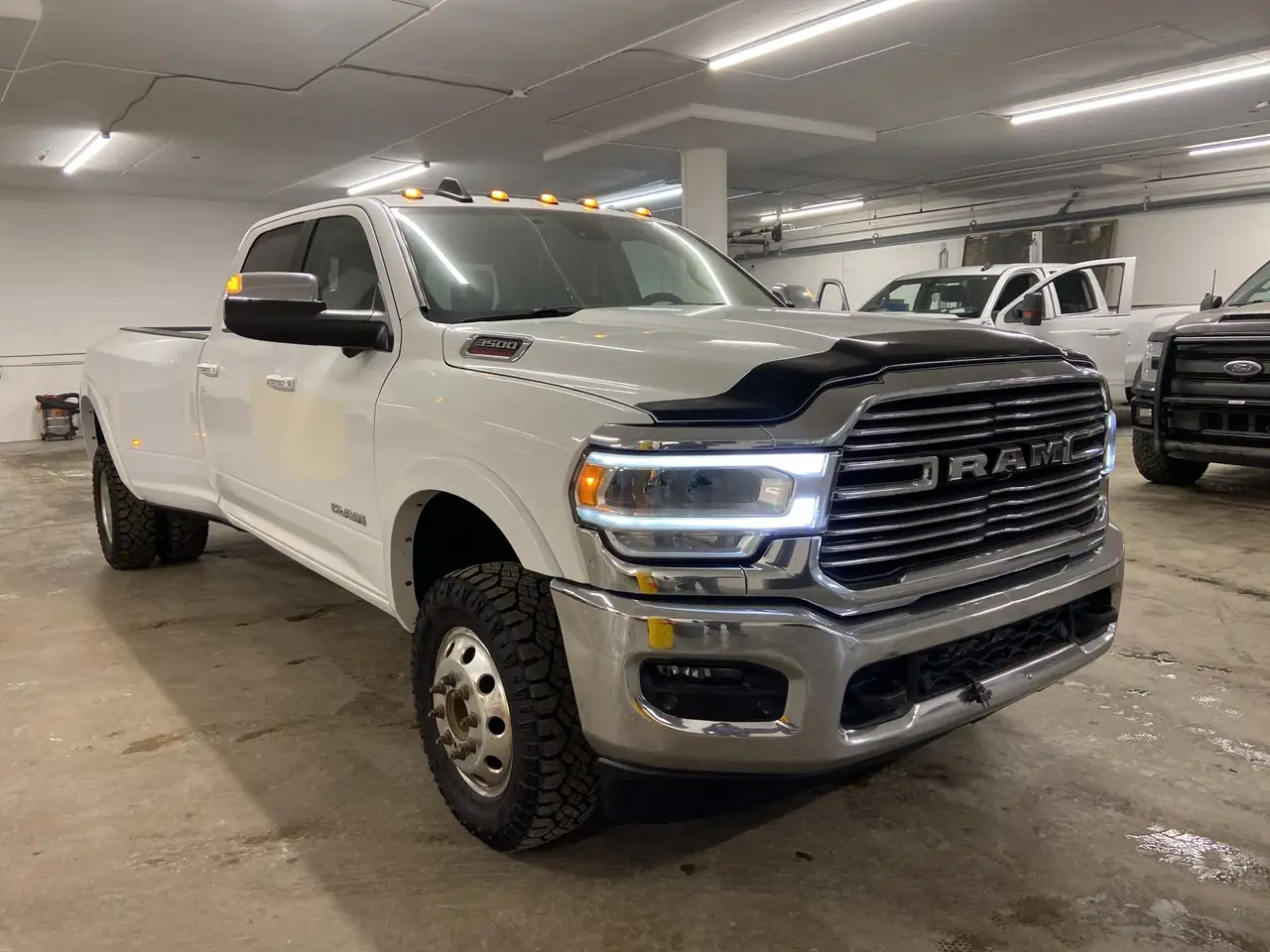 RAM 3500 снимка RAM 3500