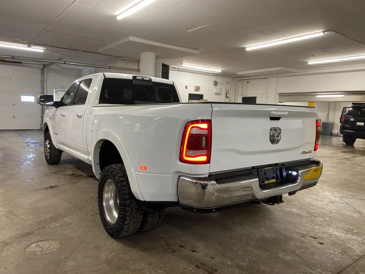 RAM 3500 снимка RAM 3500
