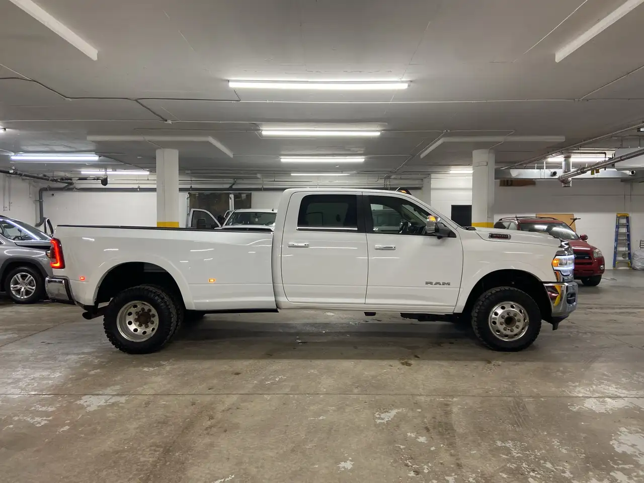 RAM 3500 снимка RAM 3500