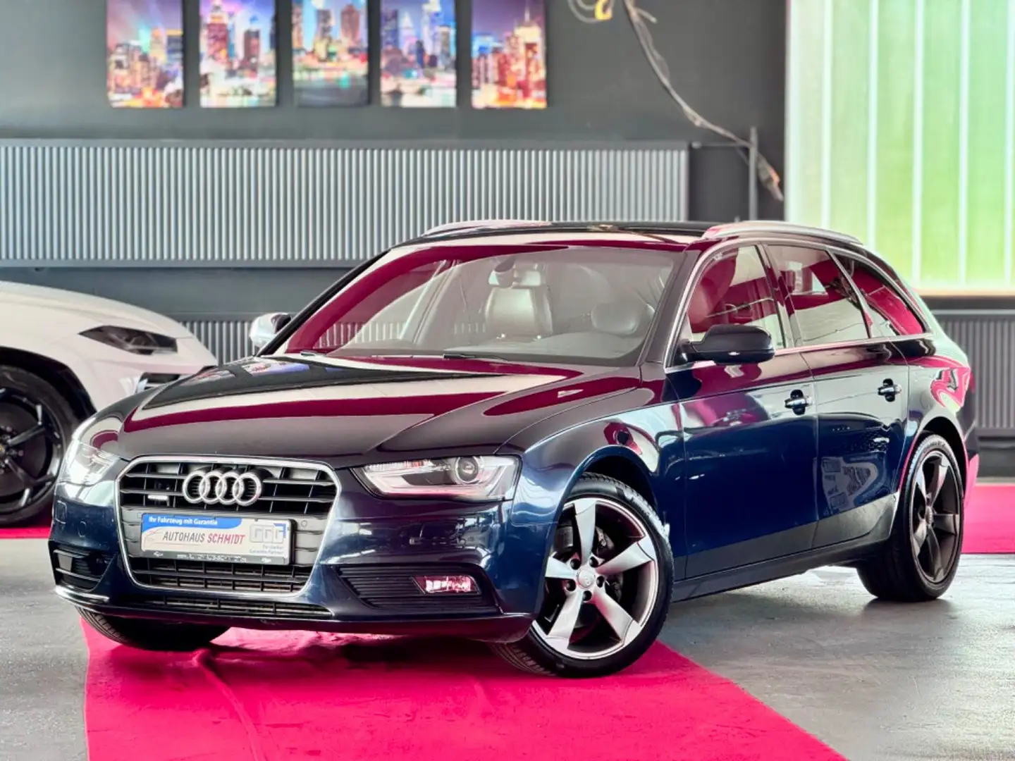 Audi A4 3.0TDI Avant quattro ACC Leder Automatik Navi Blau - 1