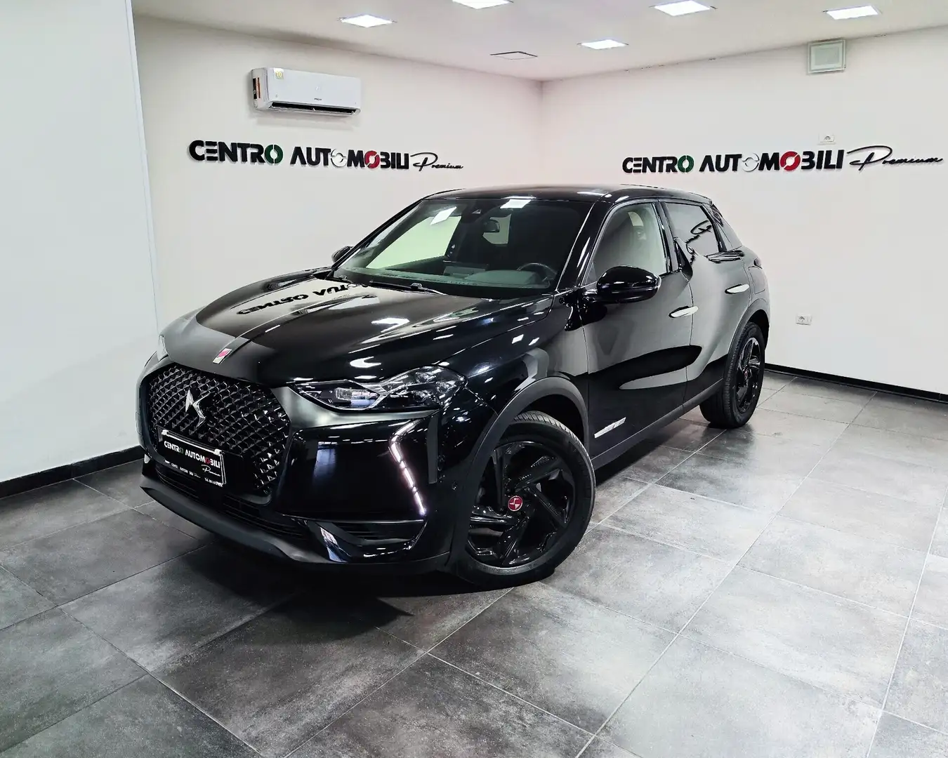DS Automobiles DS 3 DS 3 Crossback PureTech 130 aut. Performance Line Noir - 1