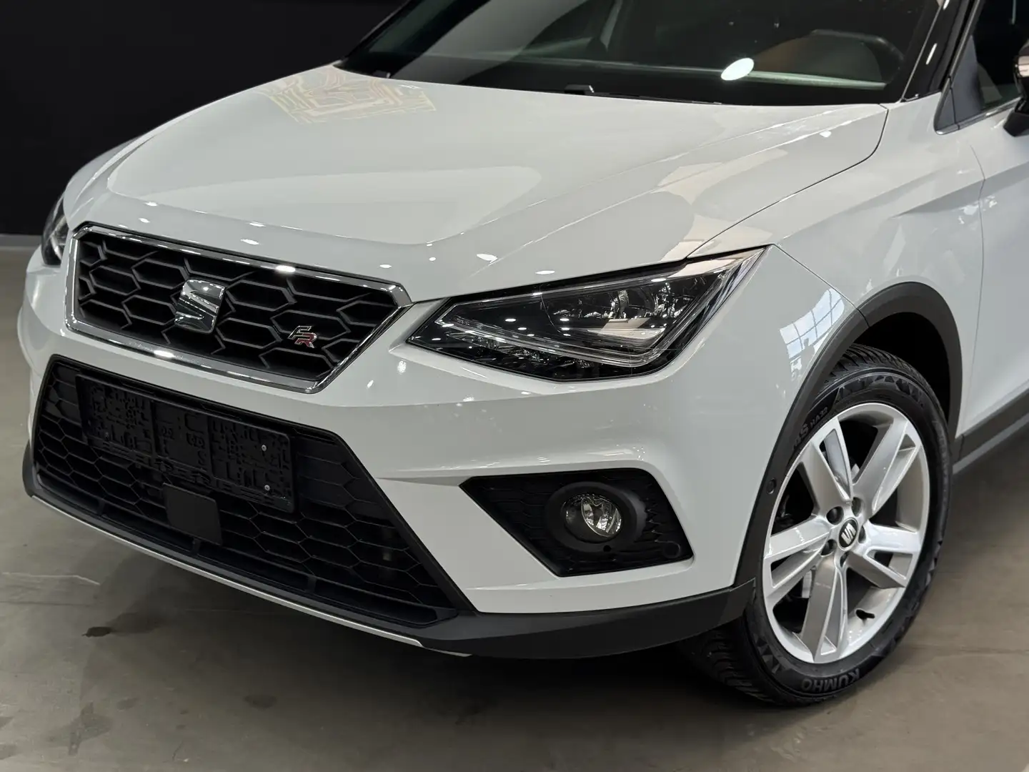 SEAT Arona DSG*FR*2.Hand*Automatik*NAVI*TÜV NEU*WinterPa* Blanc - 2
