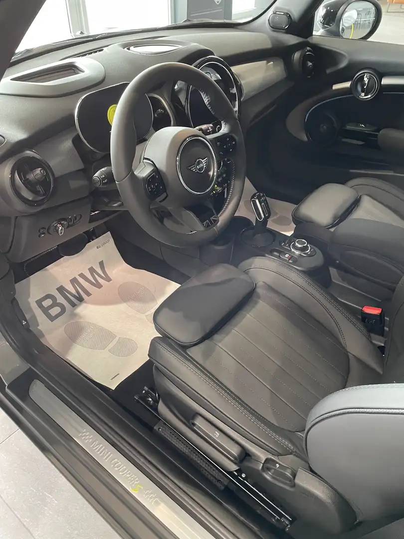 MINI Cooper SE yours pelle lung carbon black - 2
