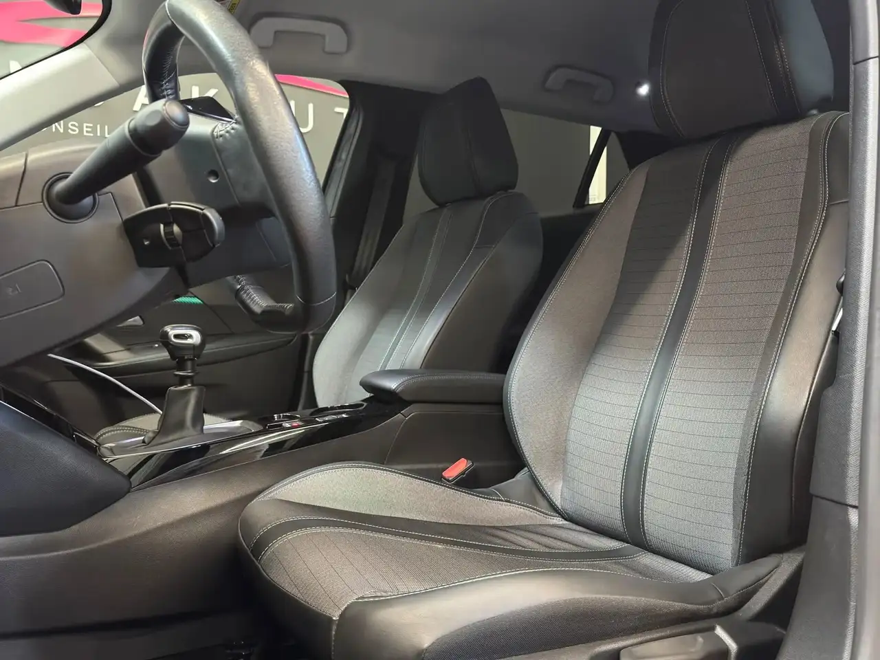 Peugeot 2008 2008 — photo 4