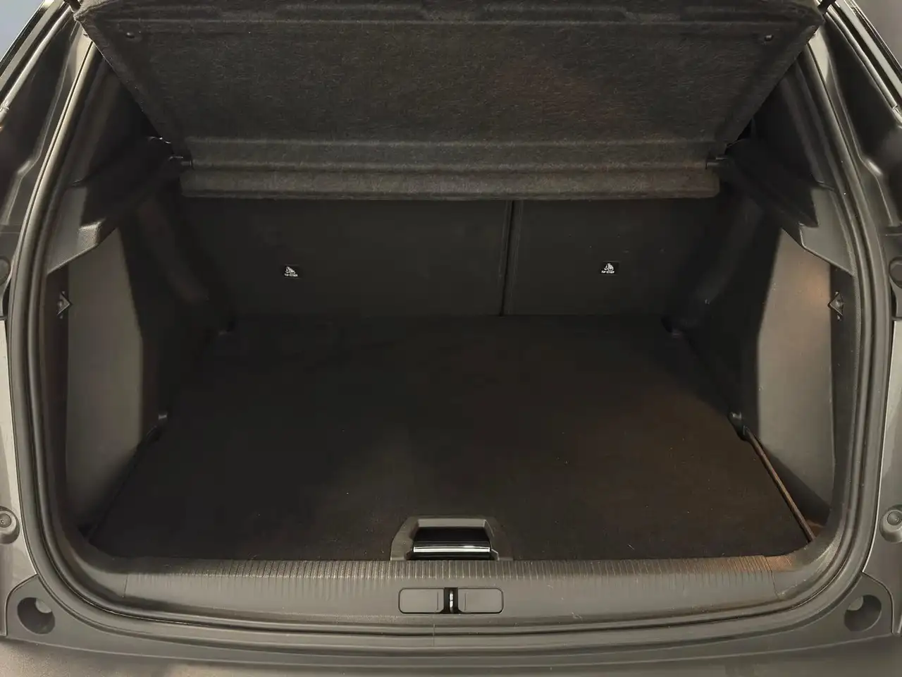 Peugeot 2008 2008 — photo 11