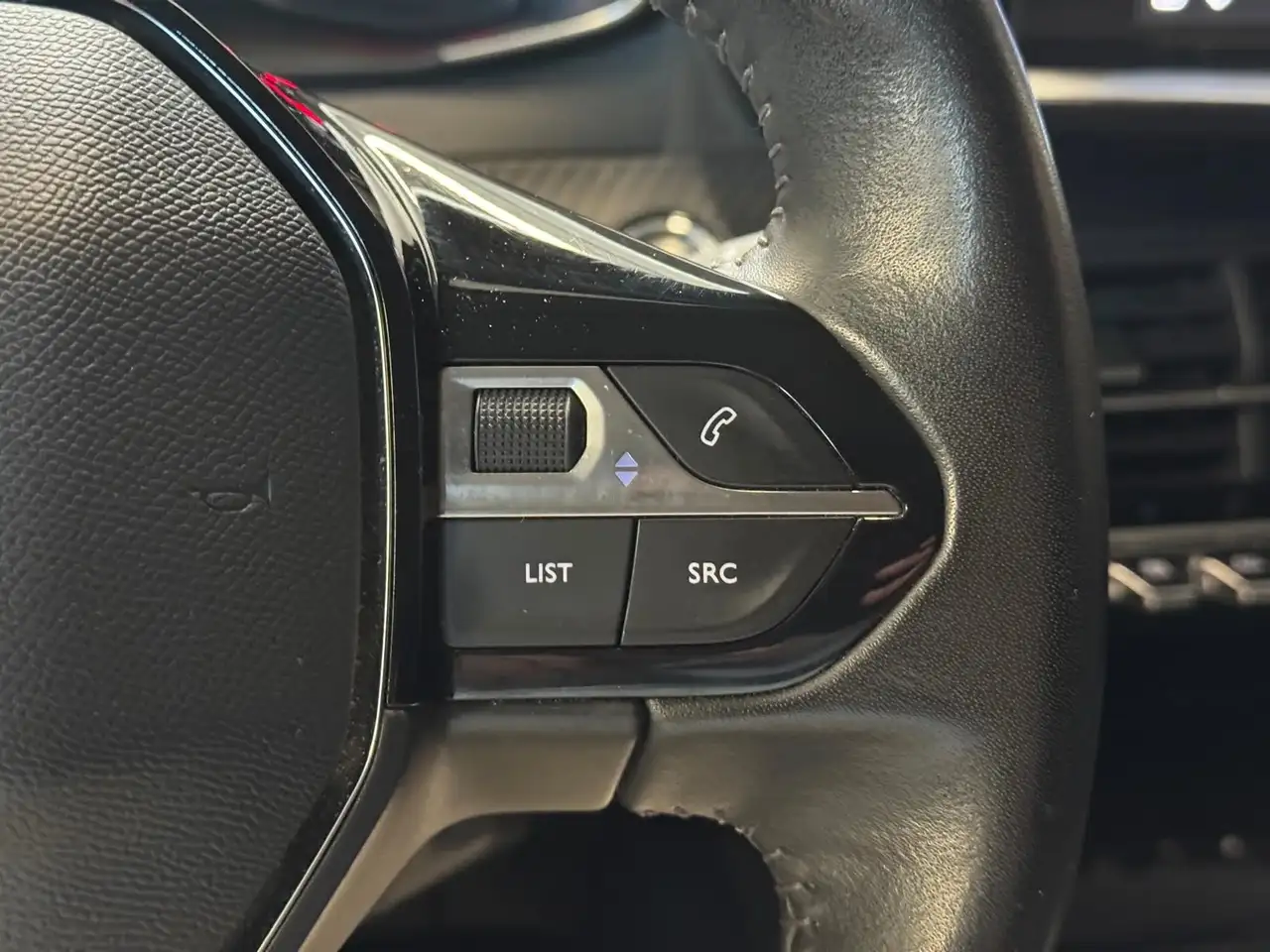 Peugeot 2008 2008 — photo 23