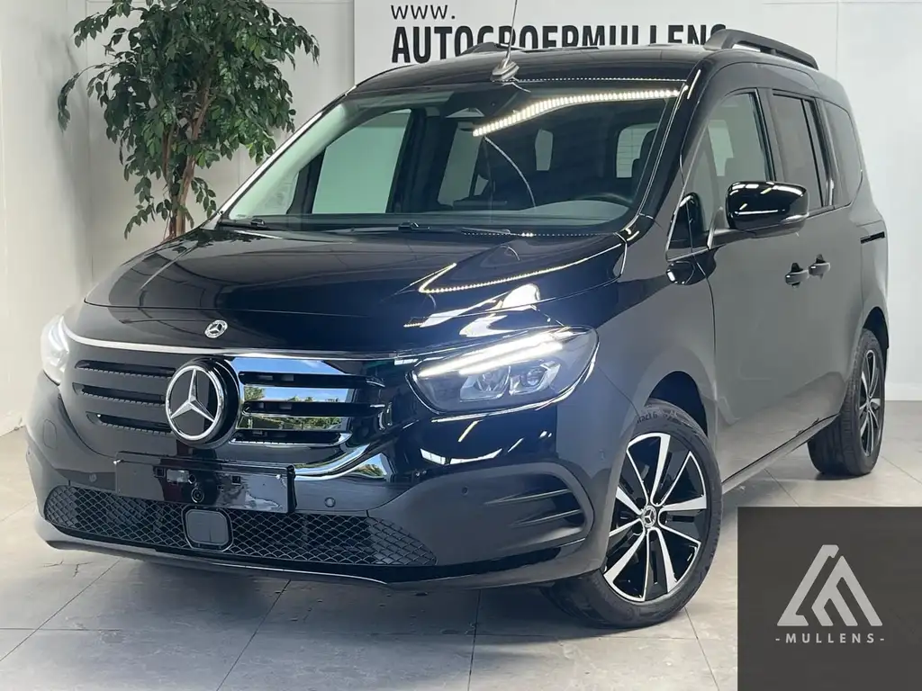 Mercedes-Benz EQT 2024 из Европы — купить под ключ