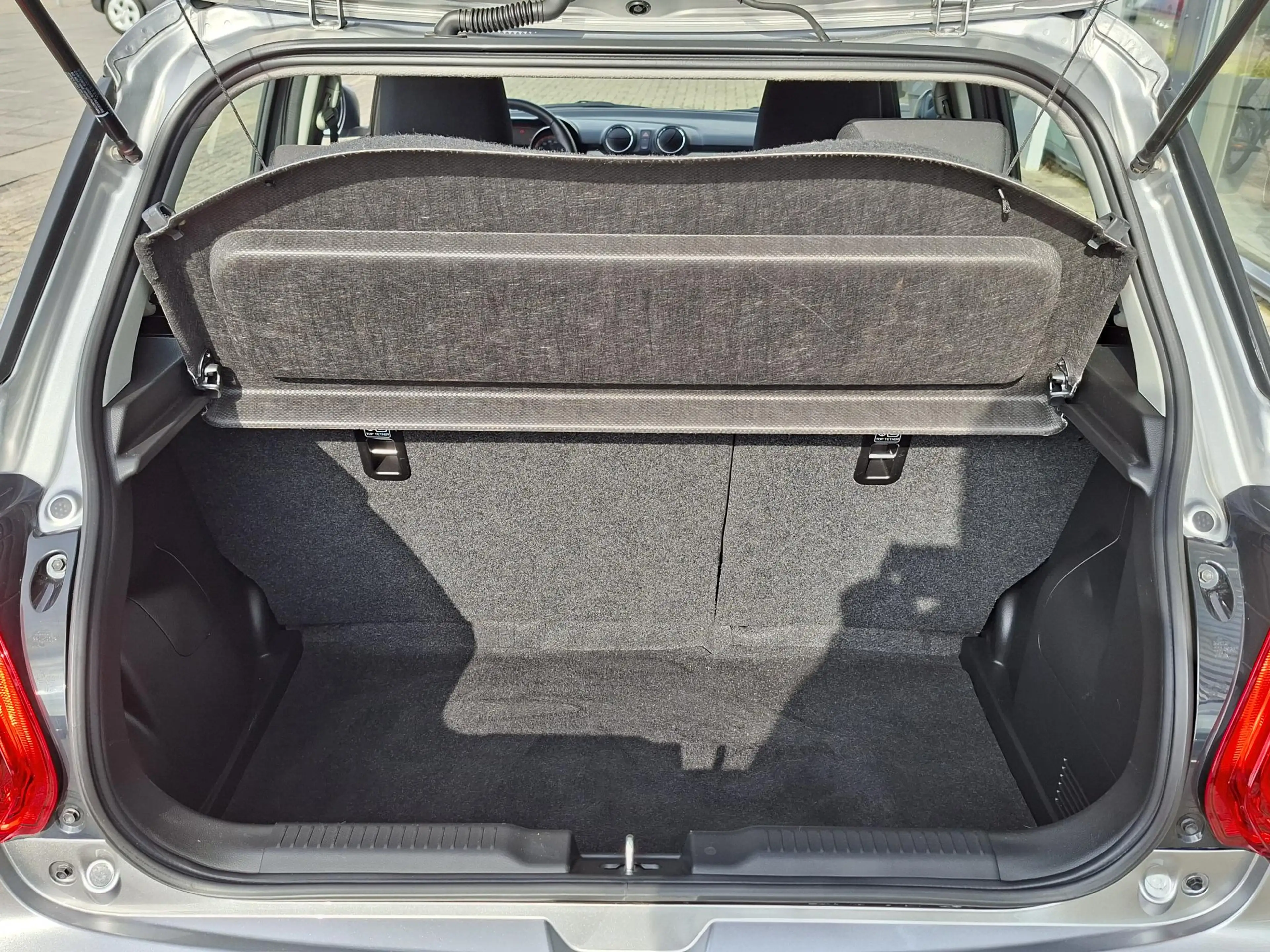 Suzuki Swift 1.2 Comfort Smart Hybrid Lmv/Bluetooth — photo 7