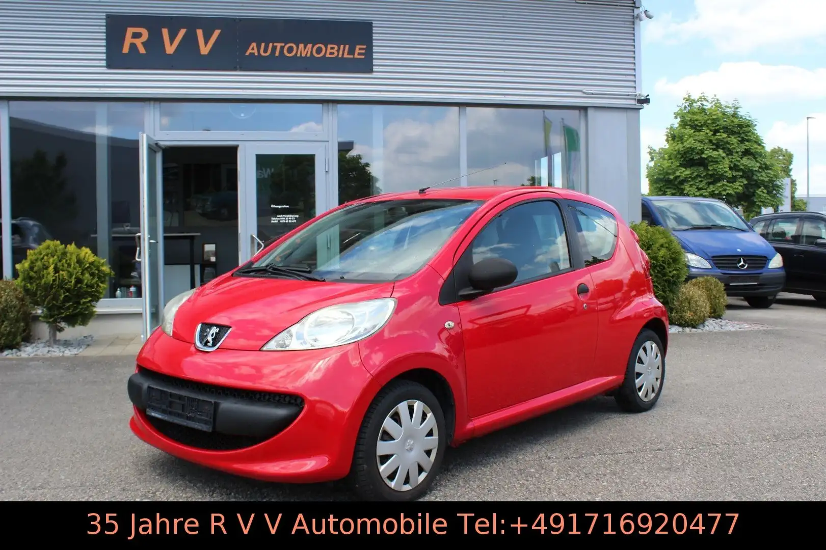 Peugeot 107 Petit Filou, 1.Hand, TÜV neu Rot - 1