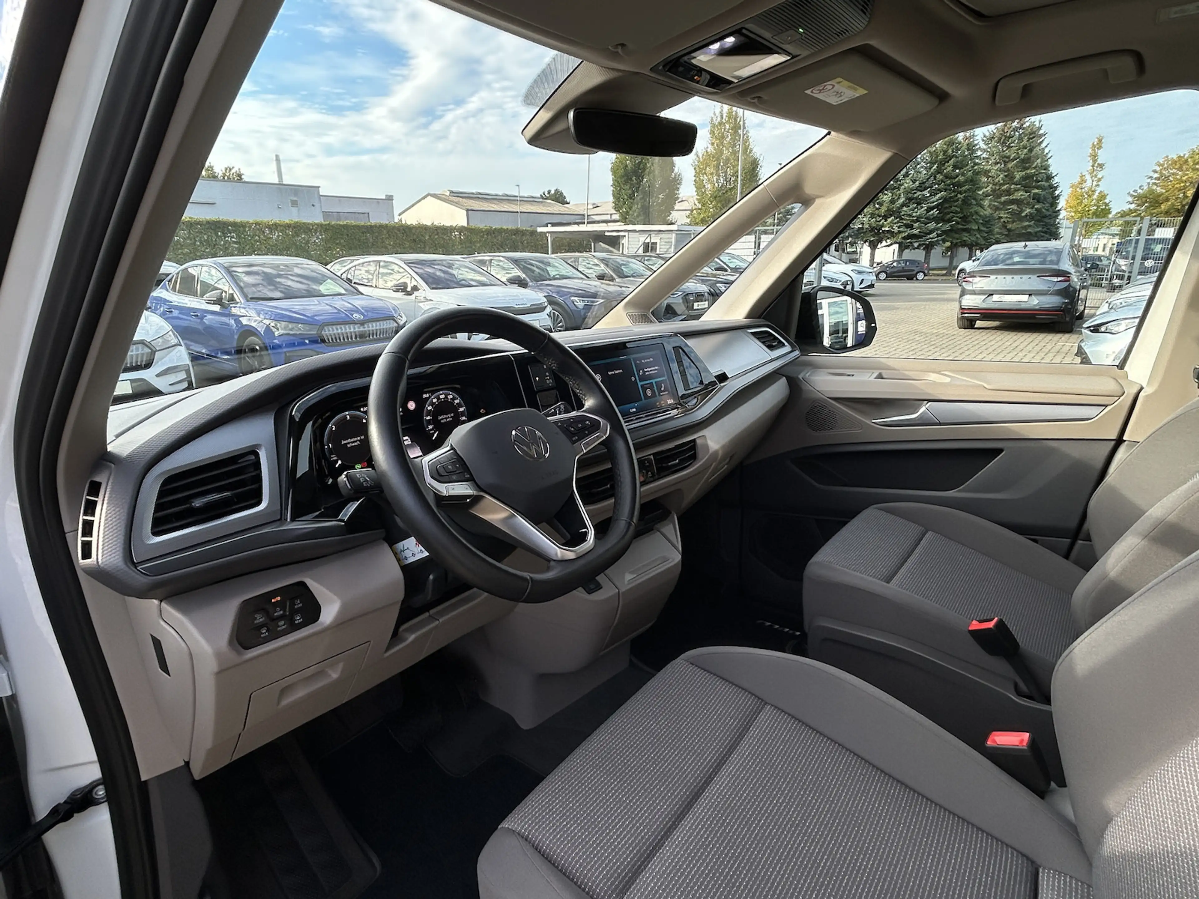 Volkswagen T7 California 2.0 TDI DSG Beach Tour*AHK*LED*ACC — photo 8
