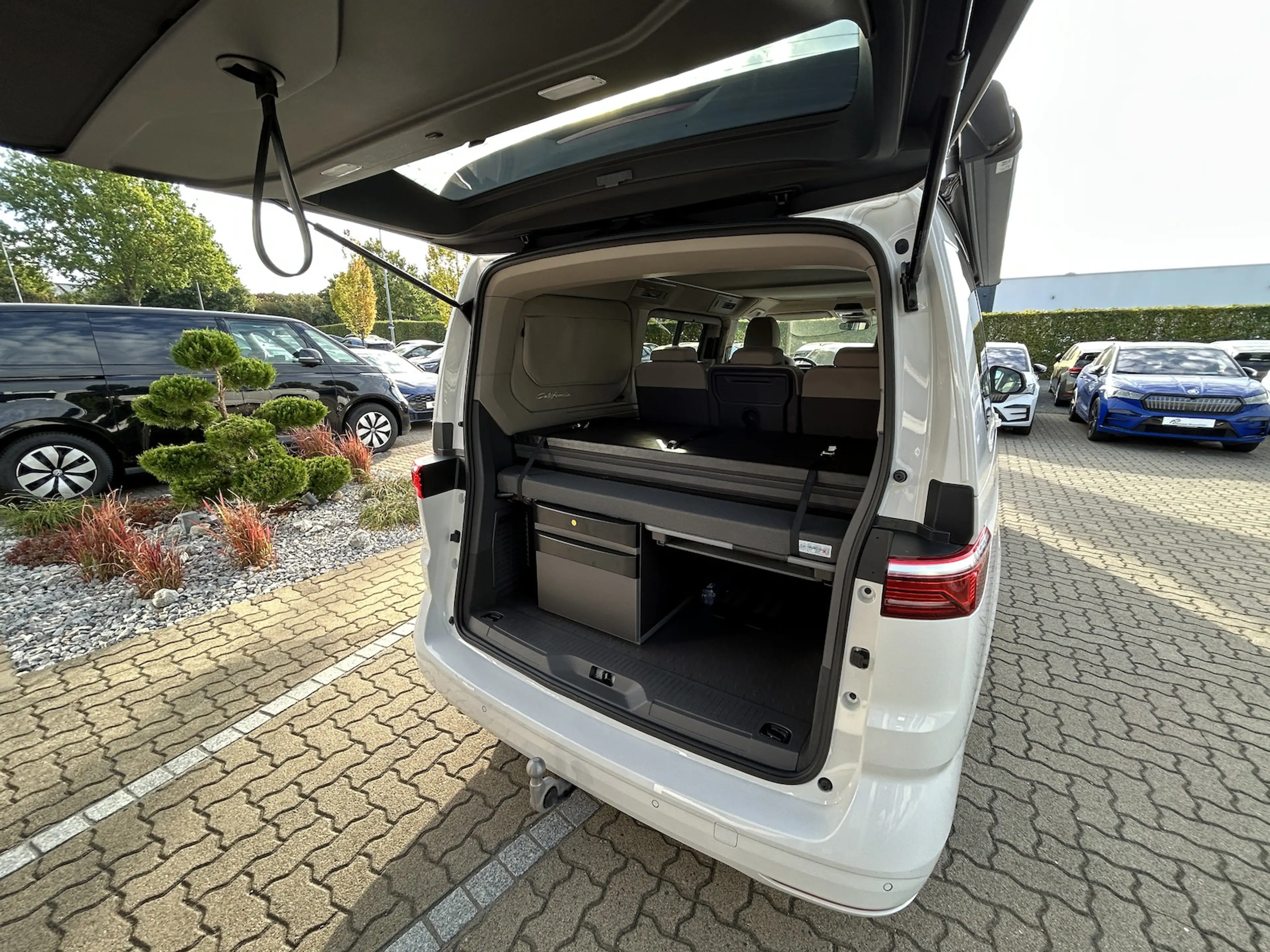 Volkswagen T7 California 2.0 TDI DSG Beach Tour*AHK*LED*ACC — photo 9
