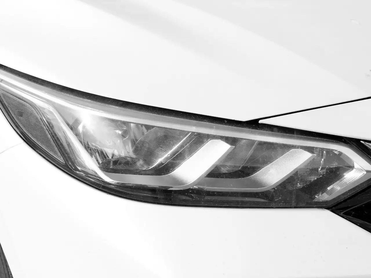 Nissan Sentra снимка Nissan Sentra