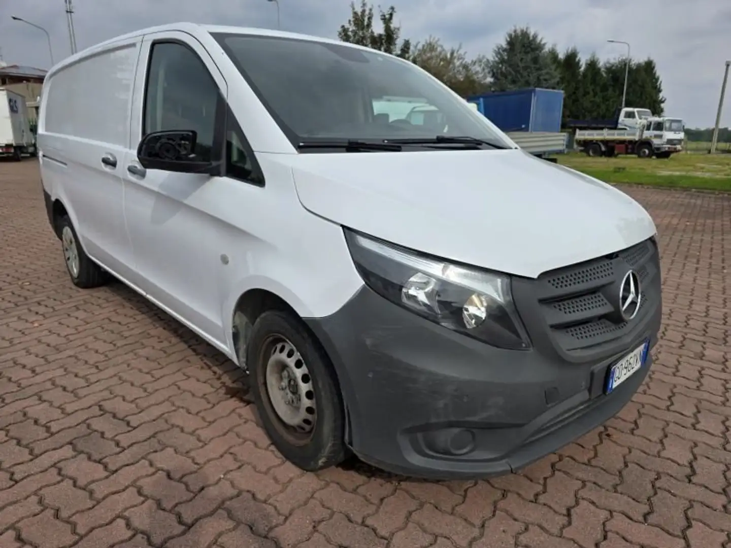 Mercedes-Benz Vito 105 Cv Blanc - 1