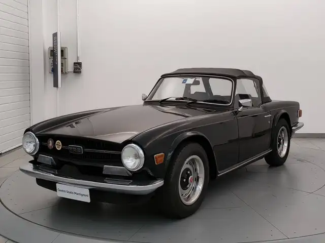 Triumph TR6 INJECTION