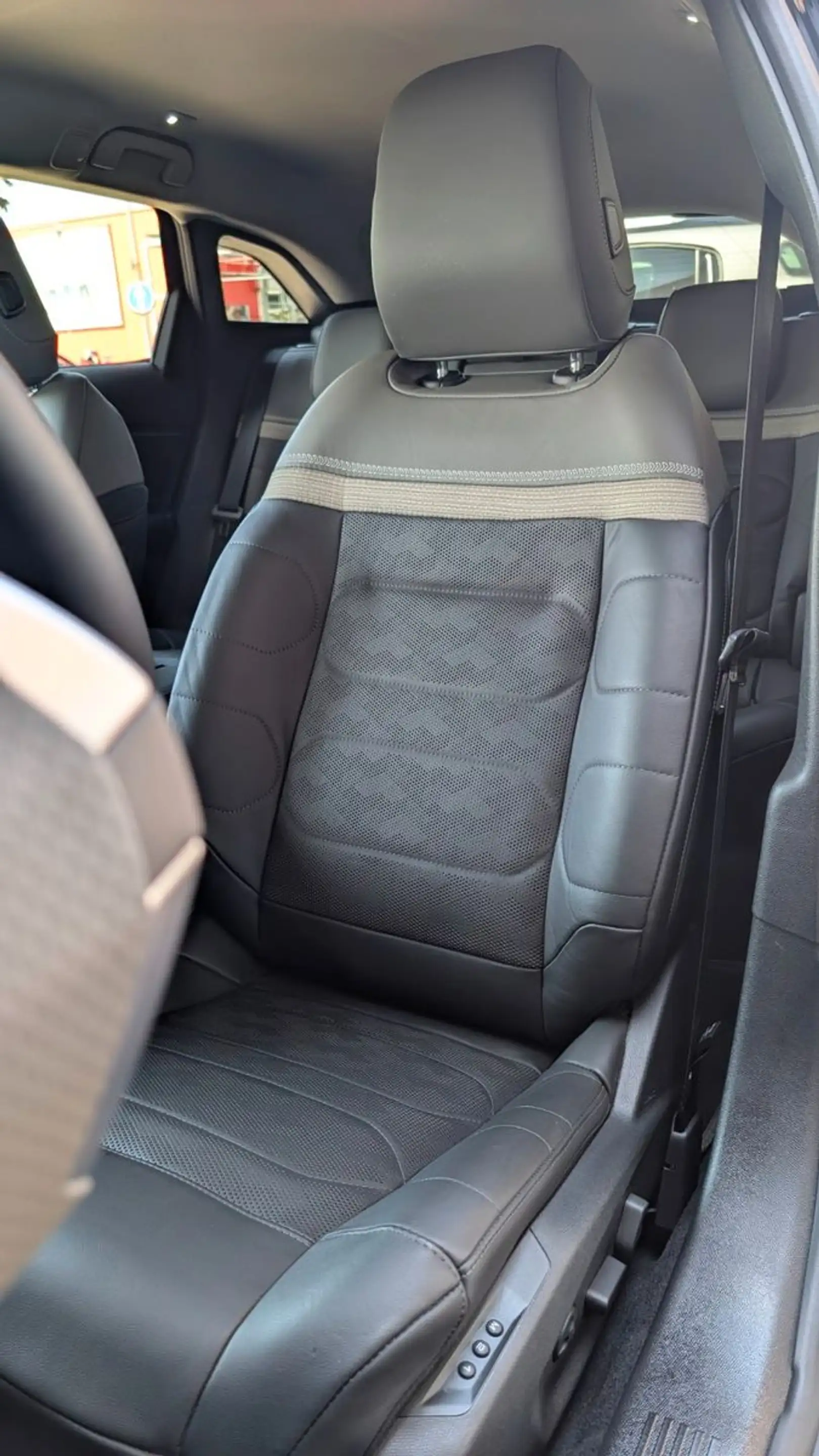 Citroen C5 X Hybrid145 e-DCS6 PLUS *MEMORY+LEDER* — photo 14