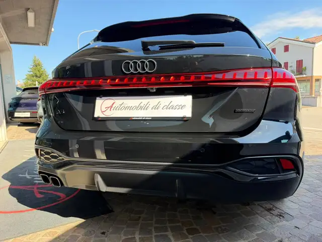 Audi A5 view 7