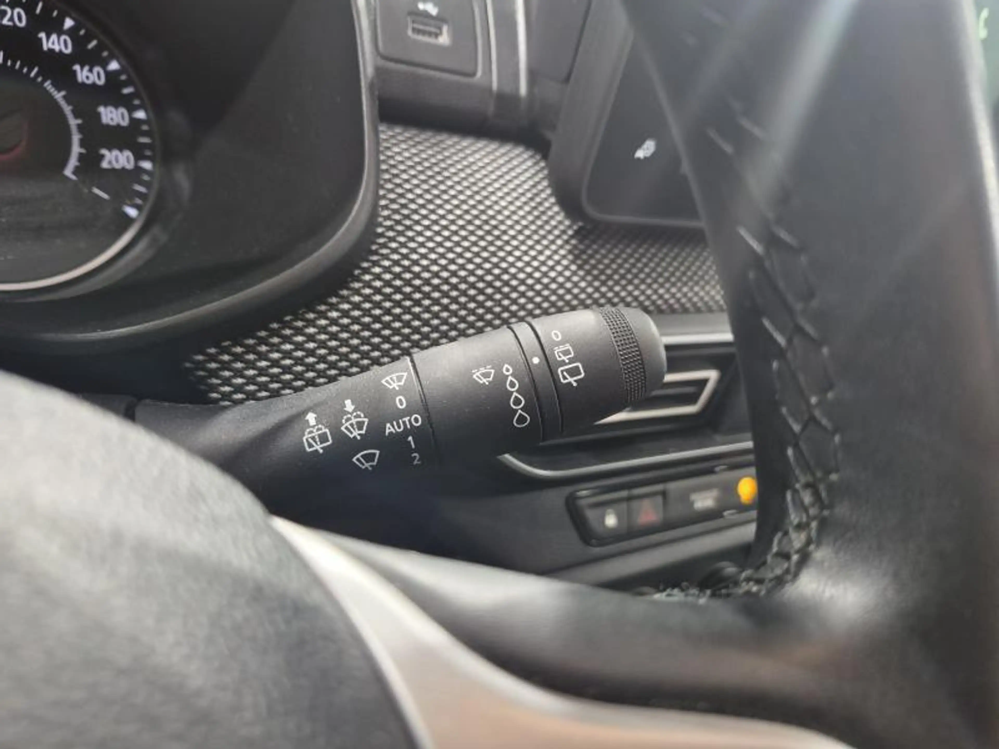Dacia Jogger Expression — photo 15