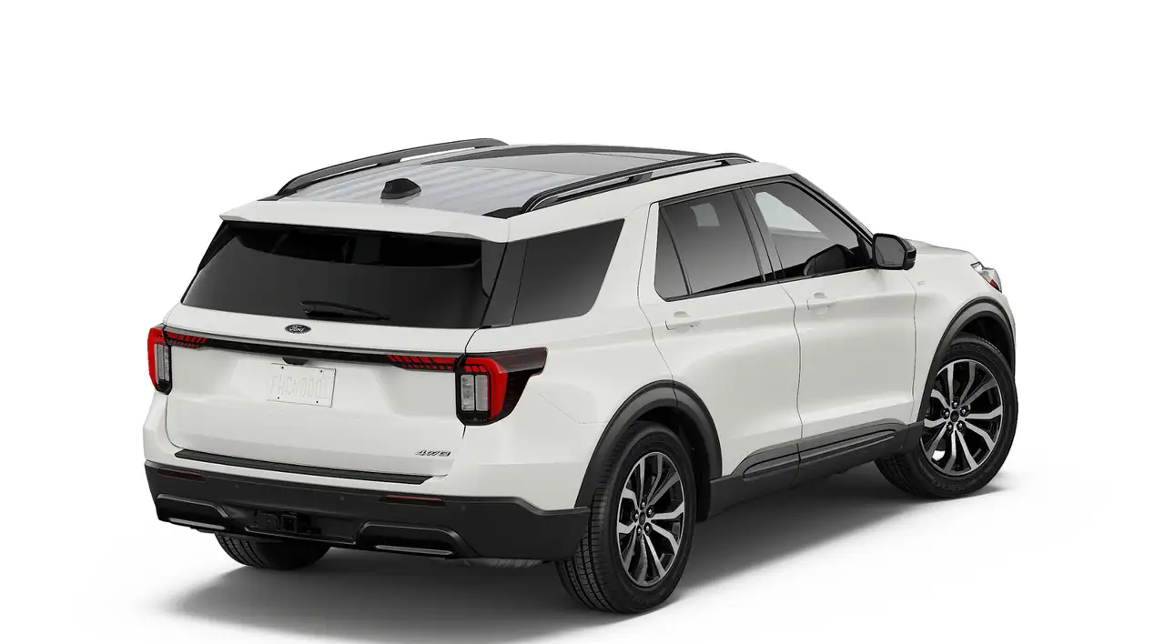 Ford Explorer снимка Ford Explorer