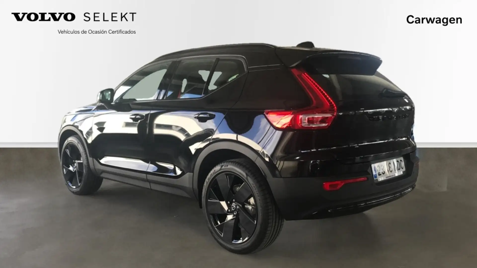 Volvo XC40 B3 Ultra Aut. Negro - 2