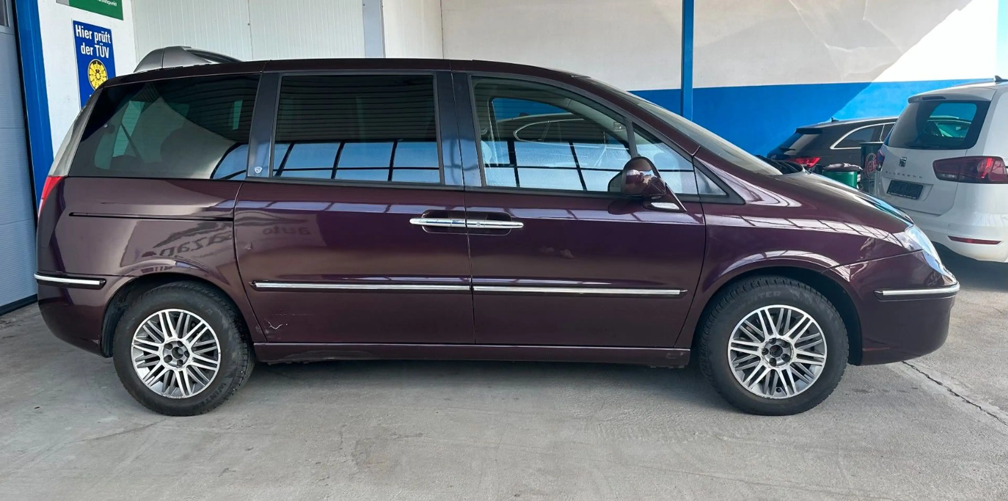Lancia Phedra 2.2 16V Multijet Platino / NAVI / 7 Sitze — photo 9