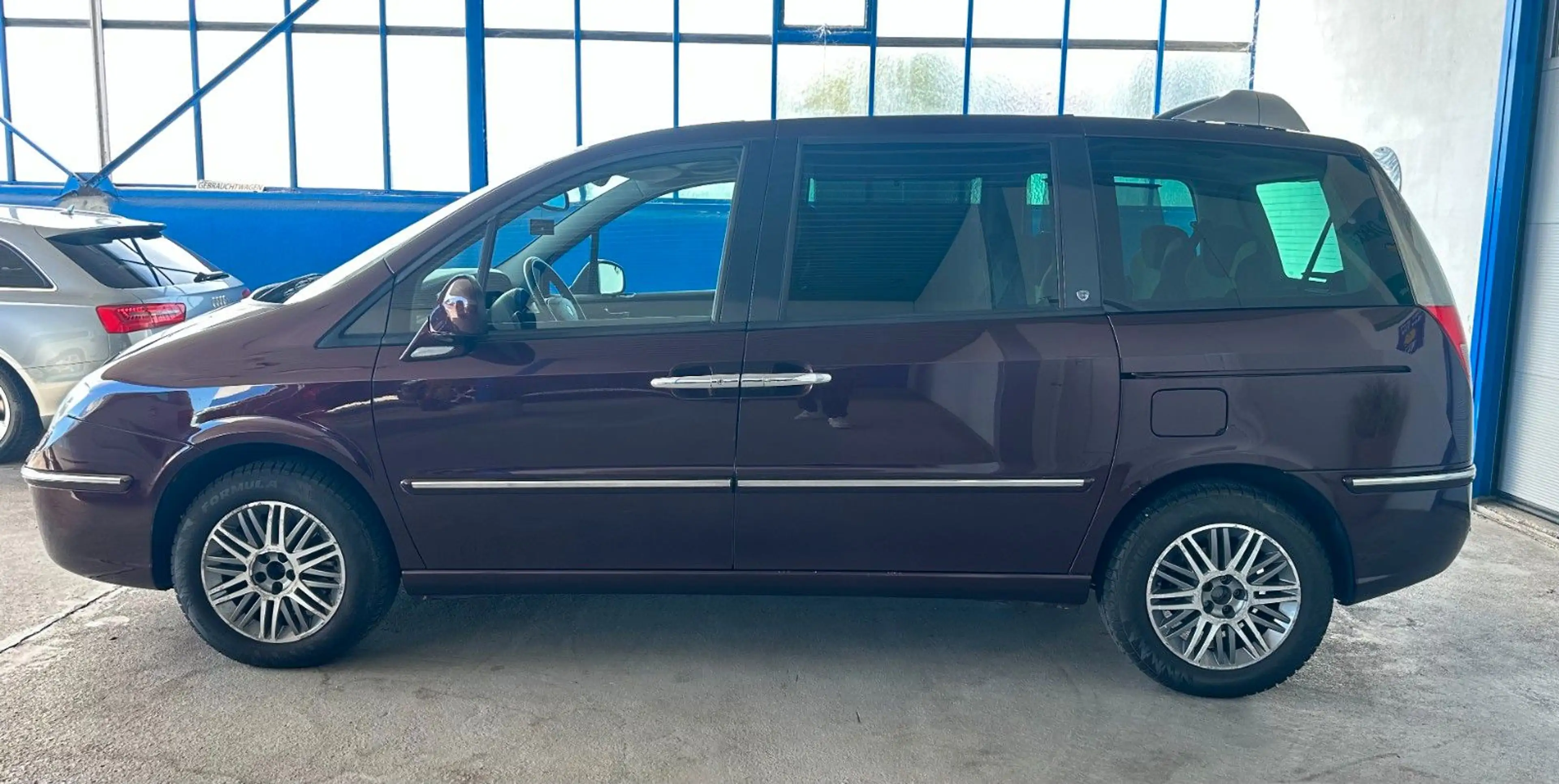 Lancia Phedra 2.2 16V Multijet Platino / NAVI / 7 Sitze — photo 8