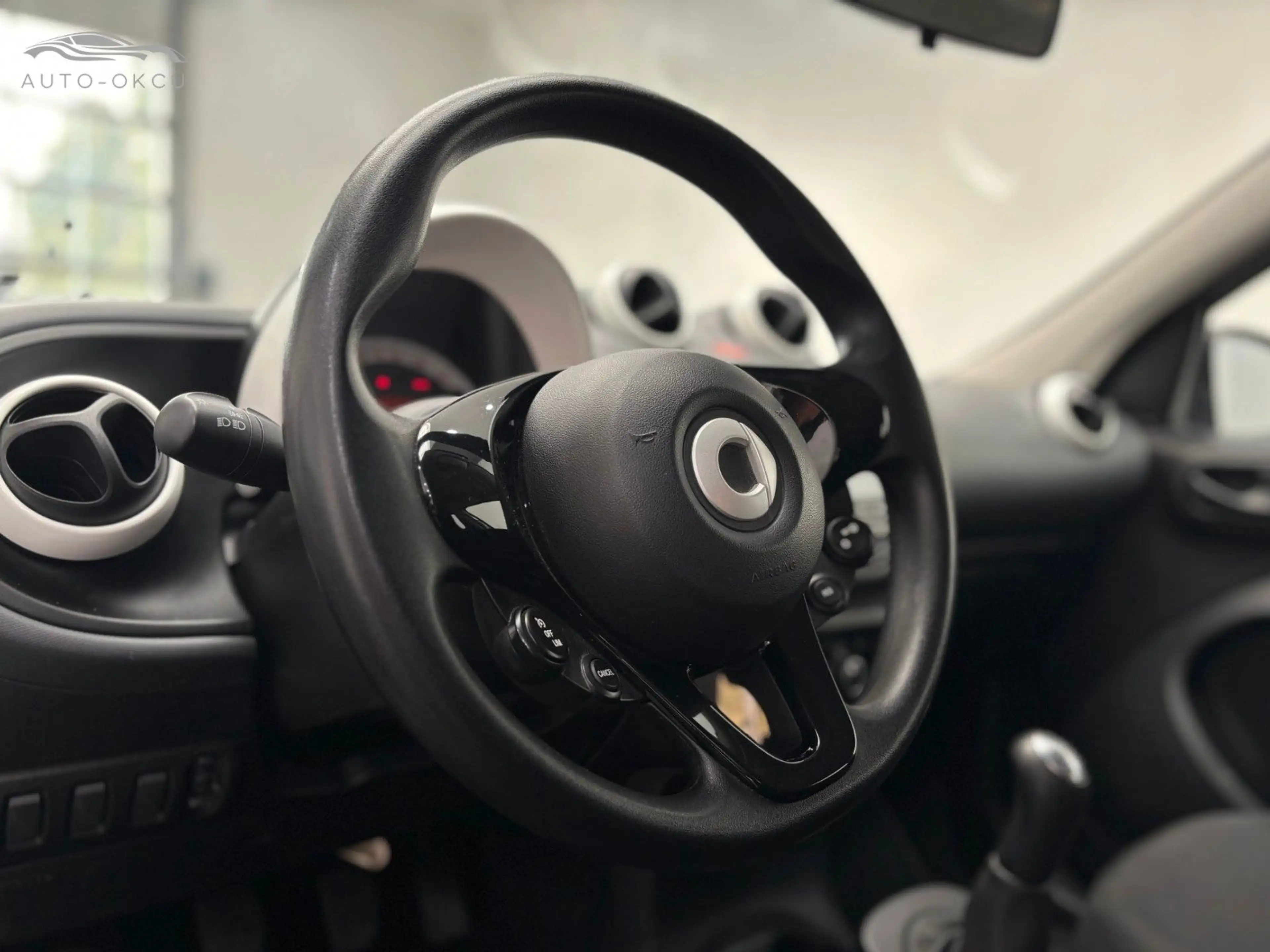 smart forFour KLIMA/TEMP./BT/USB/SCHECKHEFT/HU:NEU — photo 8