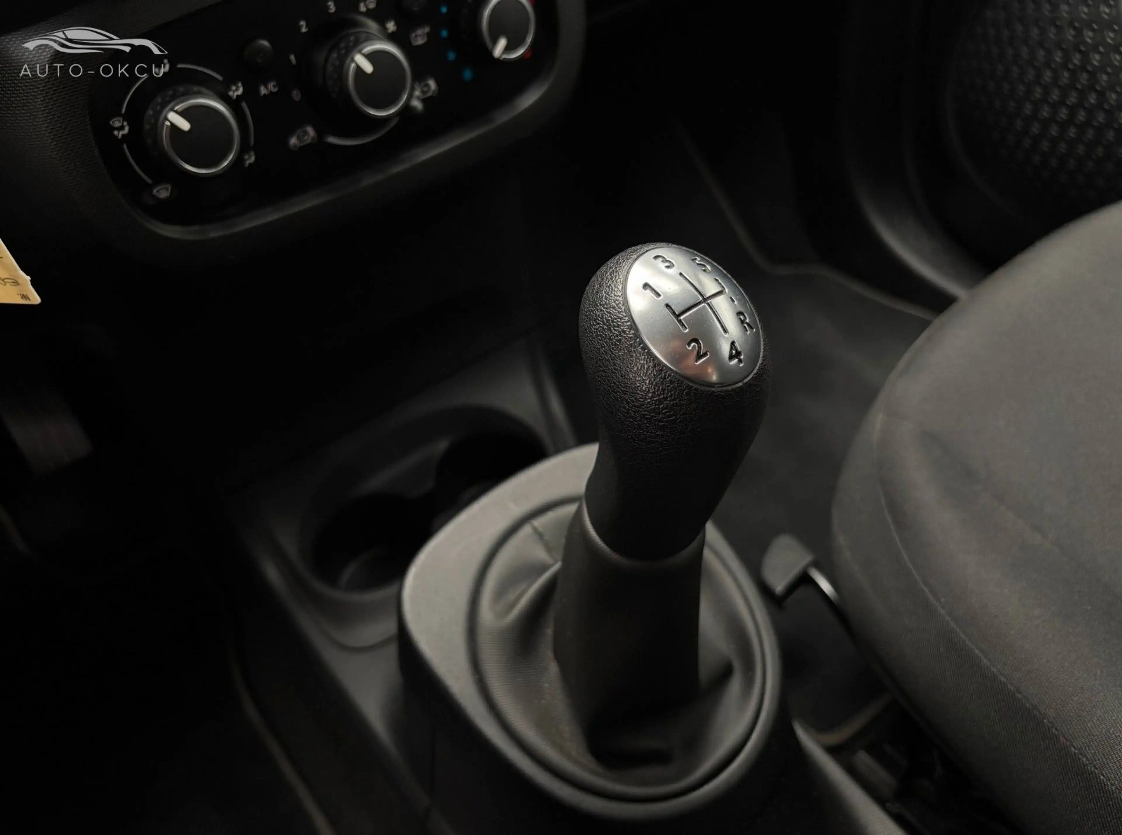 smart forFour KLIMA/TEMP./BT/USB/SCHECKHEFT/HU:NEU — photo 14