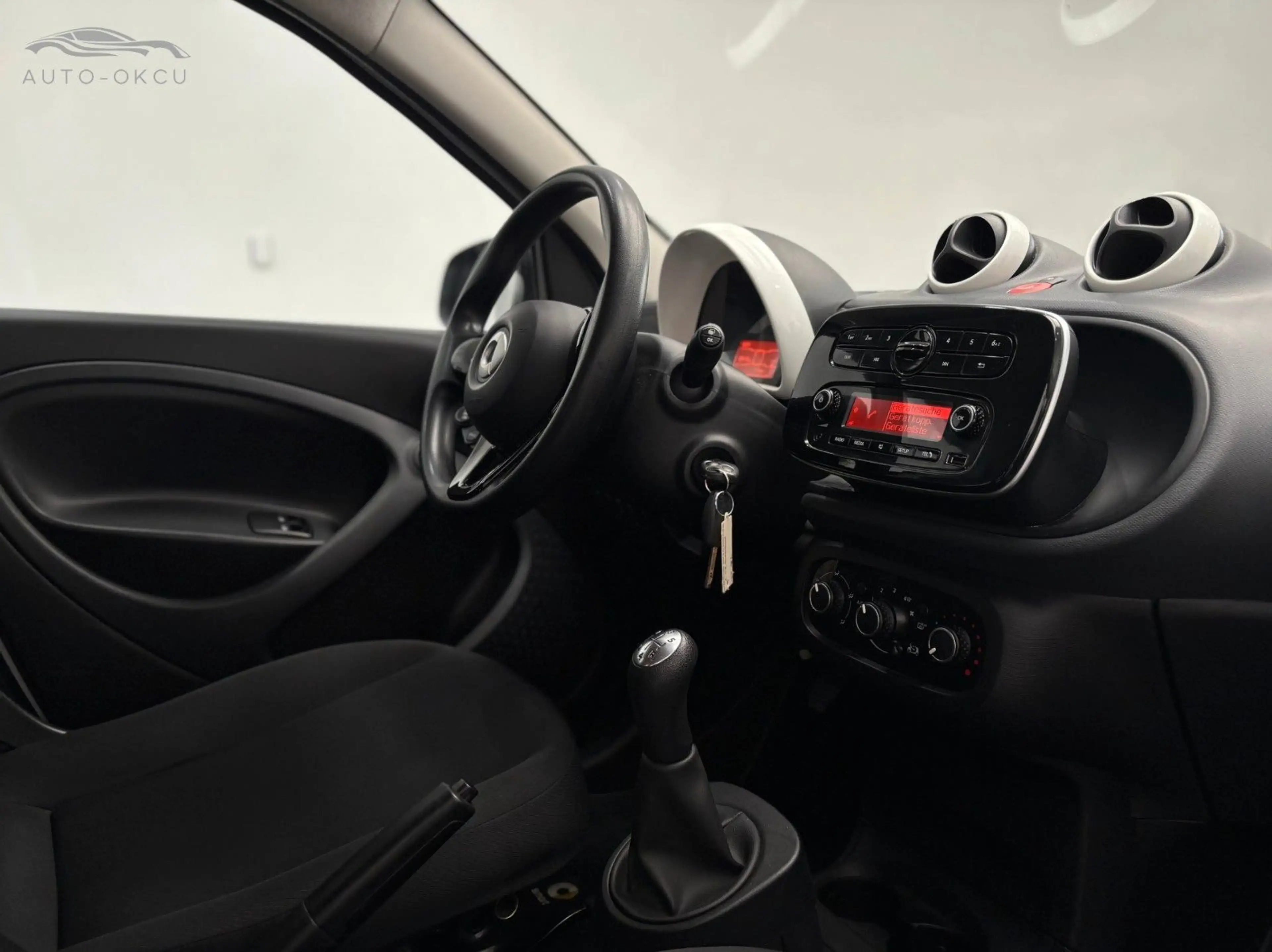 smart forFour KLIMA/TEMP./BT/USB/SCHECKHEFT/HU:NEU — photo 15