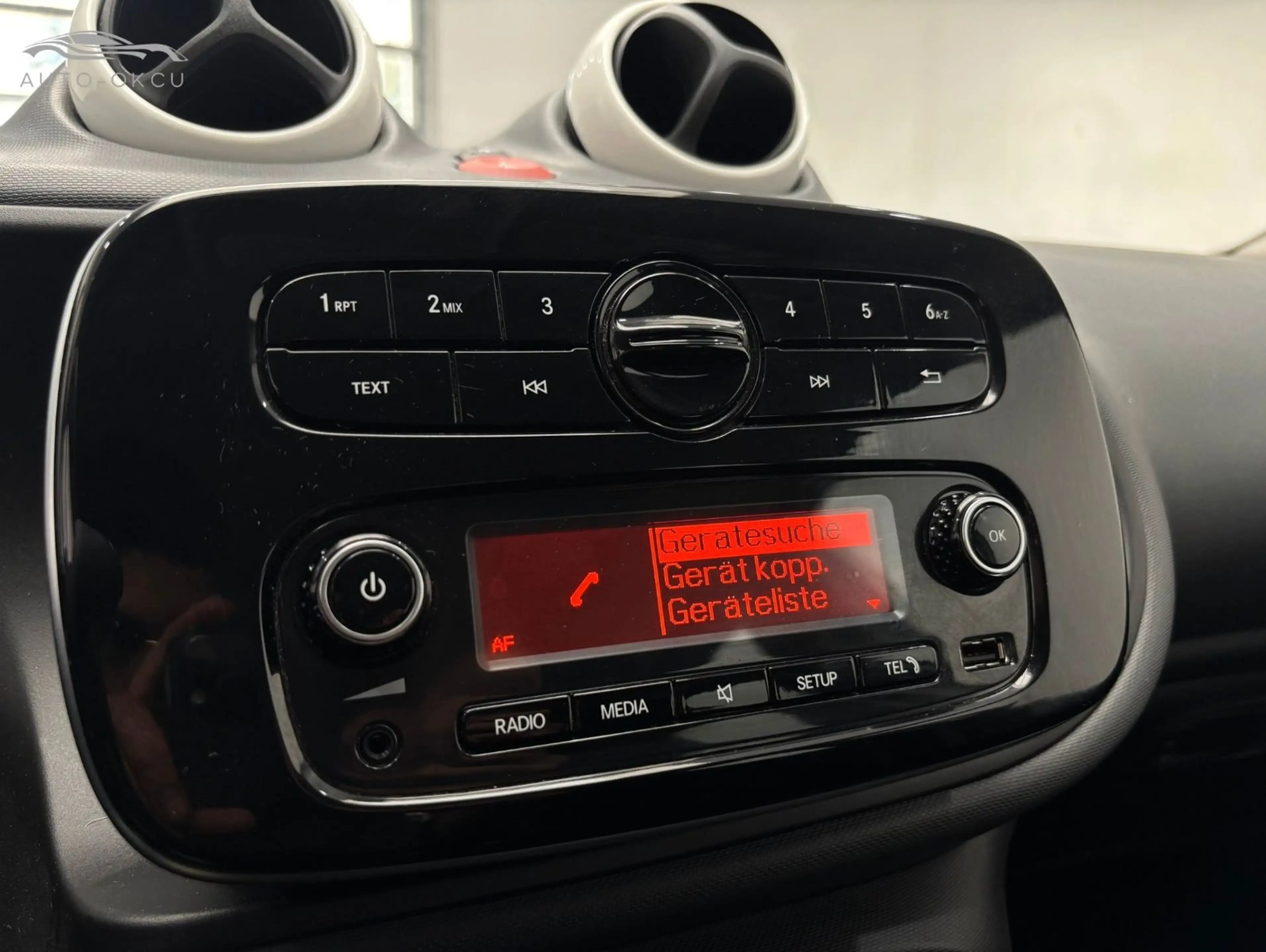 smart forFour KLIMA/TEMP./BT/USB/SCHECKHEFT/HU:NEU — photo 12
