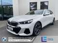 BMW 520 d Touring M Sport || AHK Pano 360°DrivingAss+ Weiß - thumbnail 1