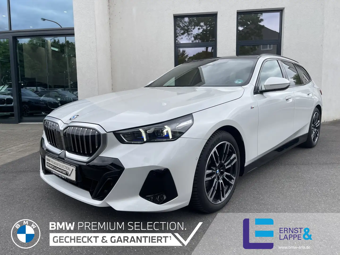 BMW 520 d Touring M Sport || AHK Pano 360°DrivingAss+ Weiß - 1