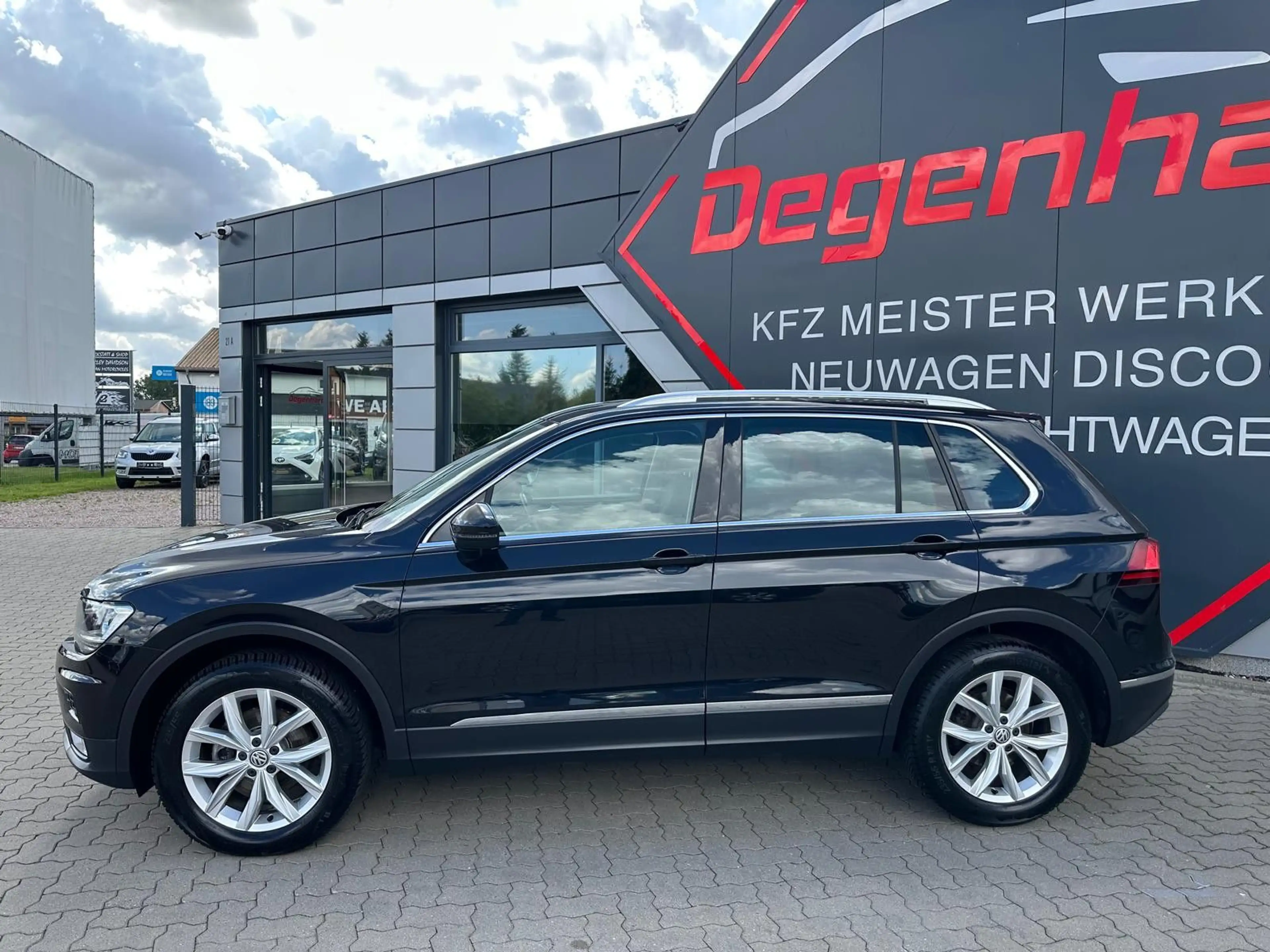 Volkswagen Tiguan 2.0 TDI Highline 4Motion ACC NAV KAMERA — photo 5