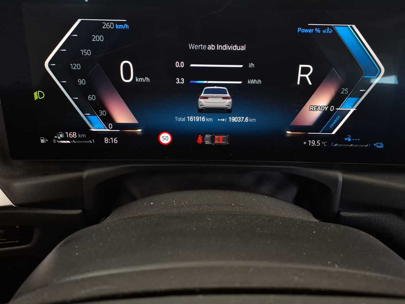 BMW 320 320e Touring Aut. Navi Pano LED — photo 14