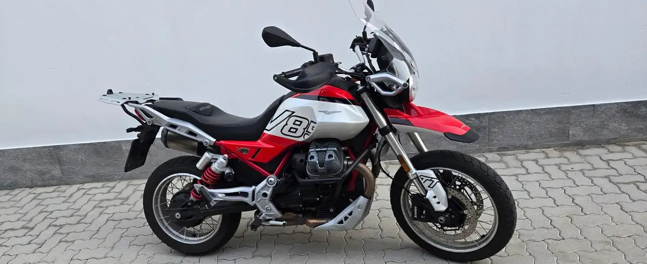 Moto Guzzi V 85 TT