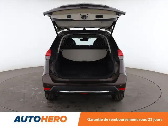 Nissan X-Trail view 16